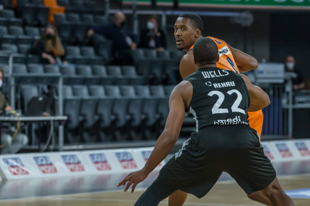 日耳曼抗衡 日耳曼抗衡