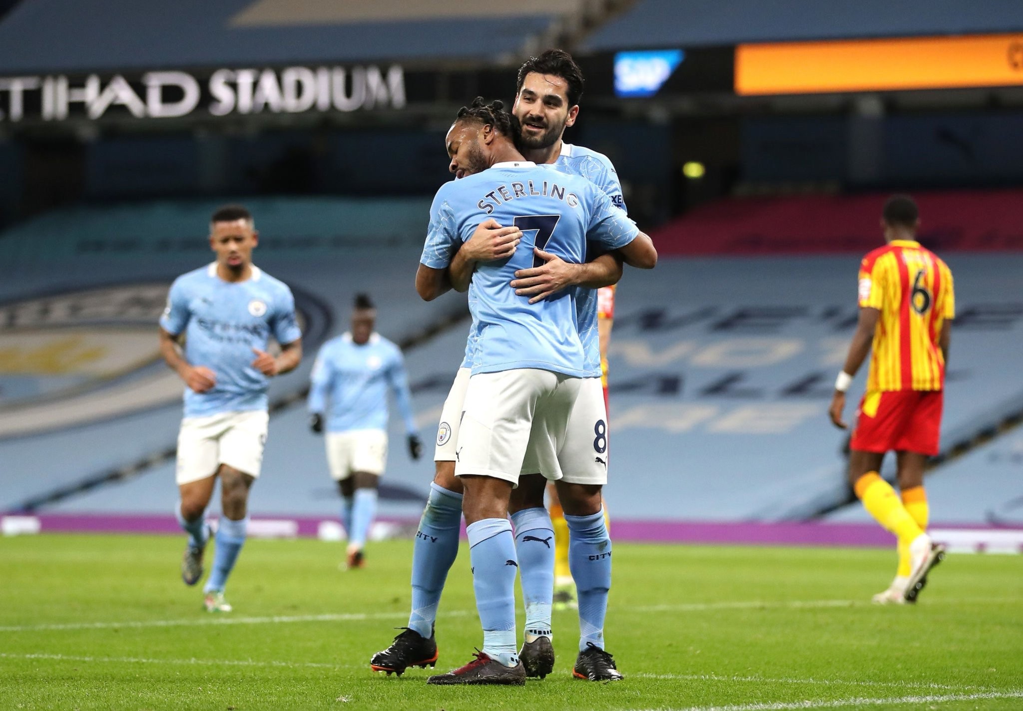 包括英超冠 包括英超冠